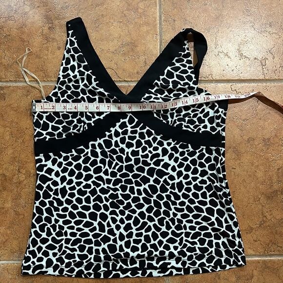 Tahari top size L - Picture 5 of 6